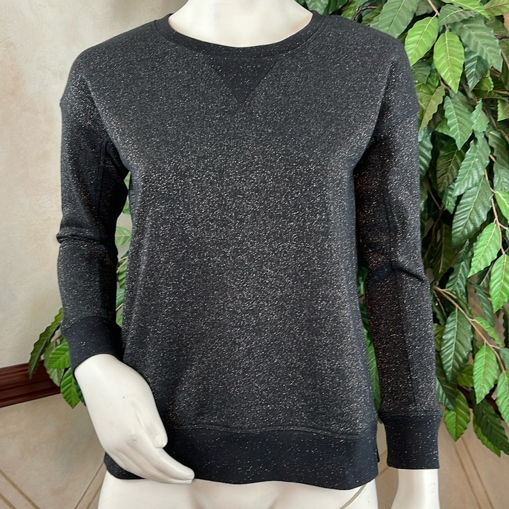 AMERICAN EAGLE BLACK SPARKLE SWEATSHIRT